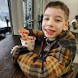 Meet your Posher, Candace